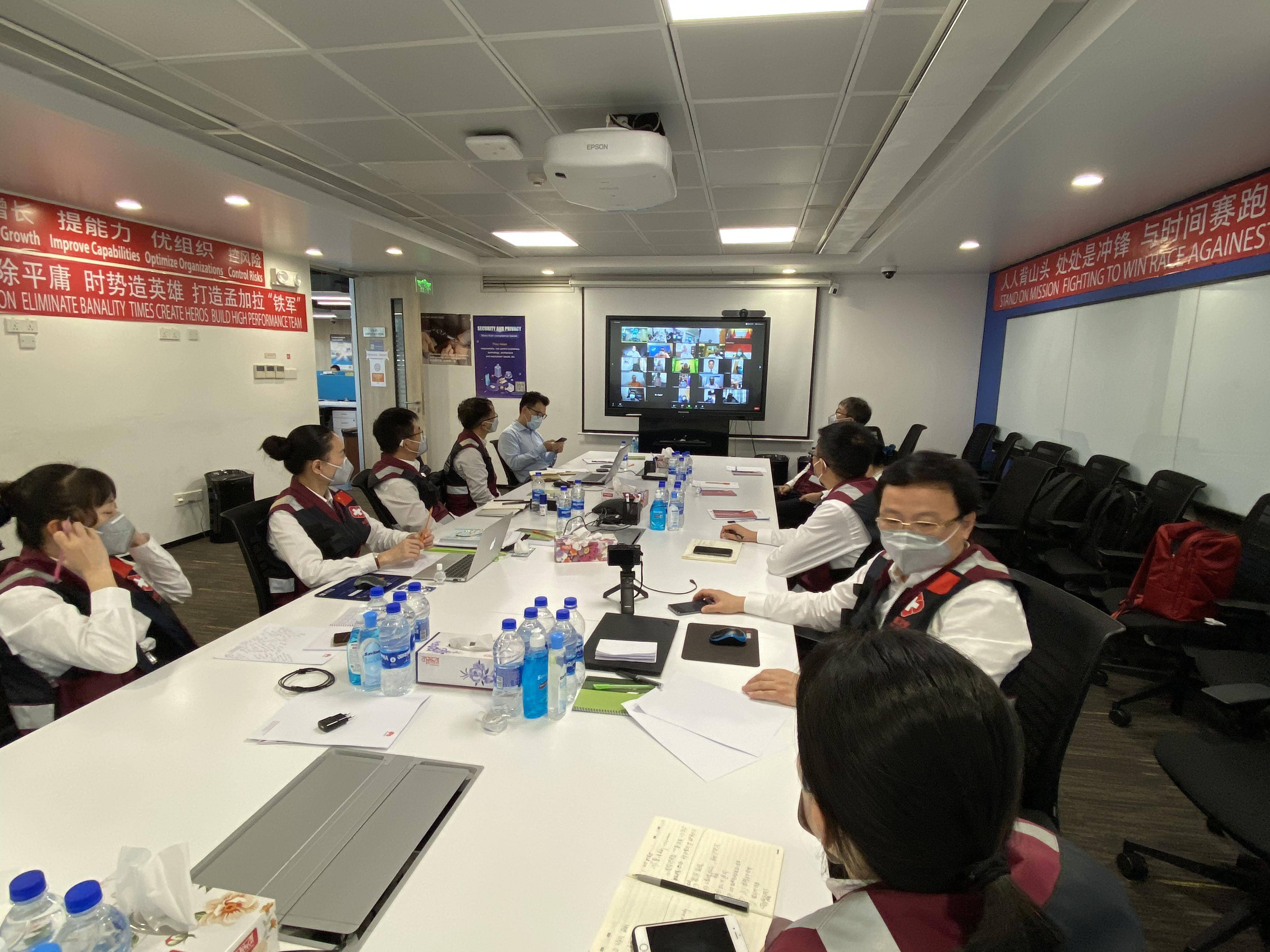 爱游戏入口-包含拉齐奥发布备战花絮;今晚战术微调;欧篮联任务艰巨;医务组通报恢复的词条